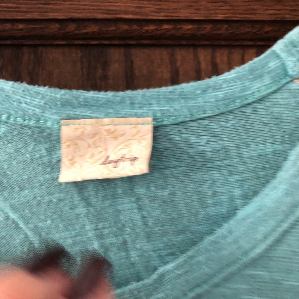 Buckle Top - Picture 3 of 3